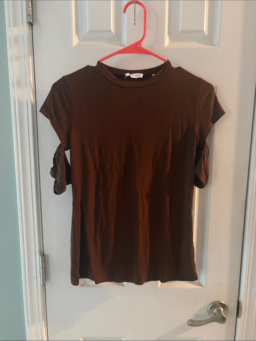 Women’s Brown Short Sleeve Tee with cut out Sleeves